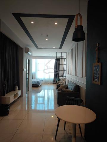 Manhattan Suites @ ITCC 1