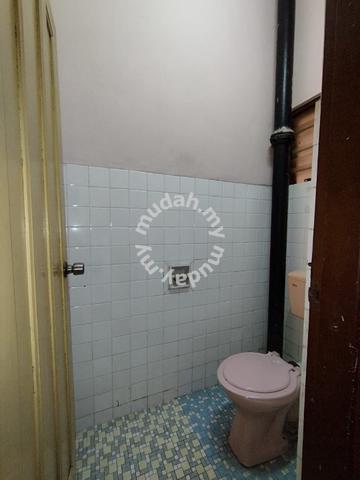 FULL LOAN Freehold Sungai Siput Town Big Double Storey Terrace house 2