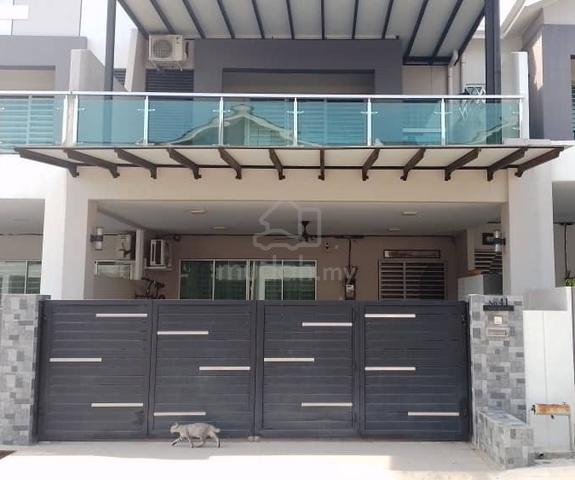 Rumah 2 Tingkat Untuk Di jual 1