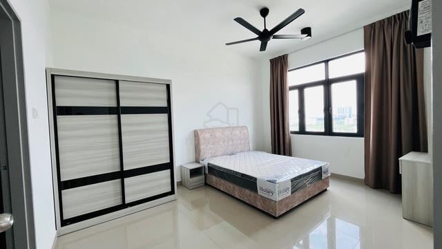 The Louvre @ Country Heights 1