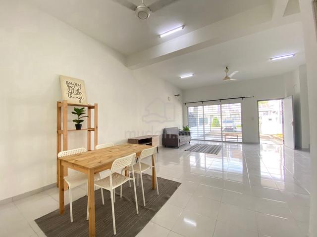 [SEMI FURNISHED] 2 Storey Superlink 22x90 Alam Suria, Puncak Alam 3