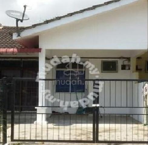 Taman Megah Ria 1sty house for rent(Direct owner without agent fee) 1