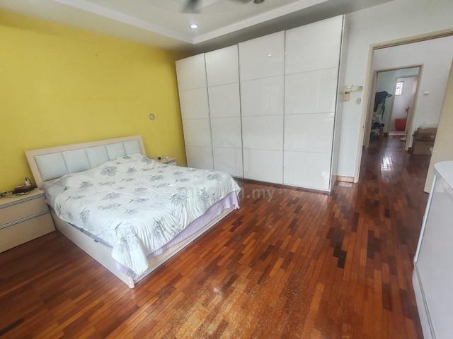 Canal Gardens 2sty Fully furnished Near To Park Kota Kemuning 1