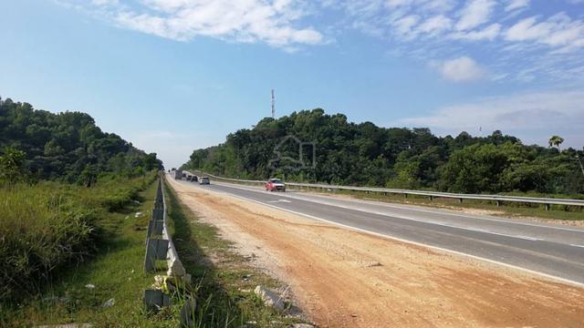 11.27acres Land Main Road Frontage Puncak Alam 1