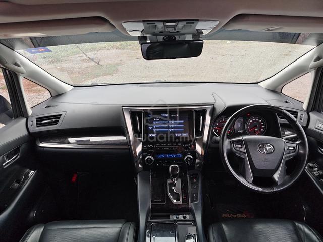 2018 Toyota Alphard 2.5 SC JBL Full Spec Like New - 3