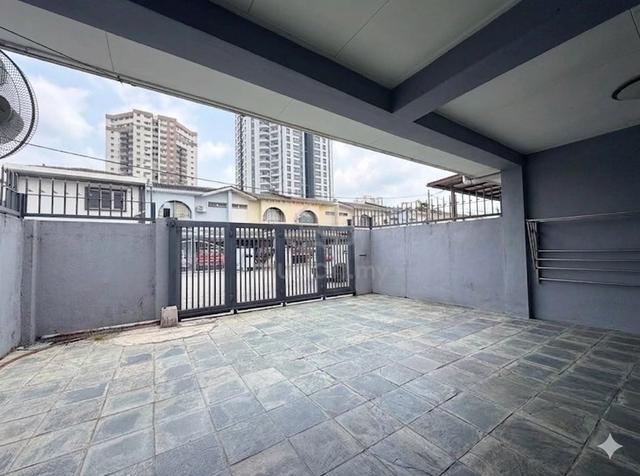 [Reno&Extend] End lot , Taman Sri Angsana hilir , 2 Storey , Bumi lot 1
