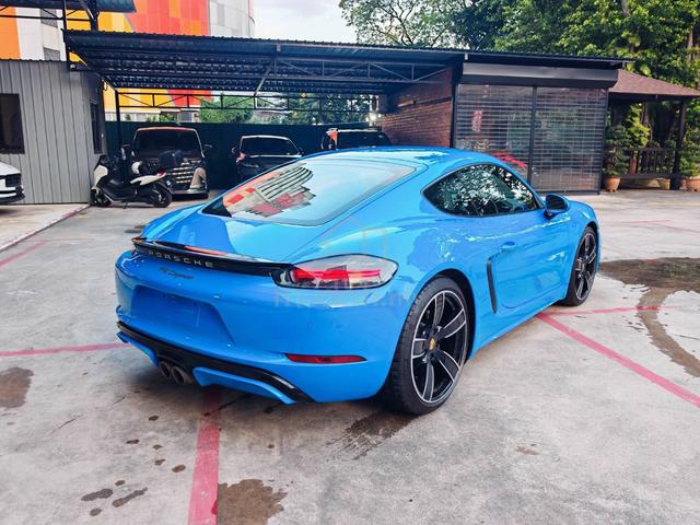 2021 Porsche 718 CAYMAN - 2