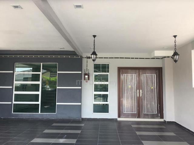 [Cash back available] Fully extended 2 storey house for sale @ Ayer Kr 1