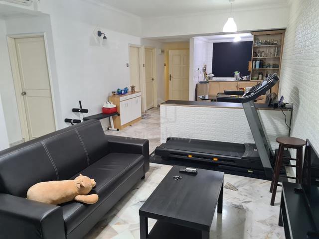 Petaling Indah Condominiums 1