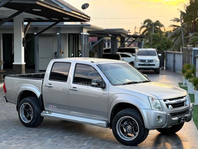 2012 Isuzu D-MAX 2.5 DDI ITEQ 4X4 (PREMIUM) - 1