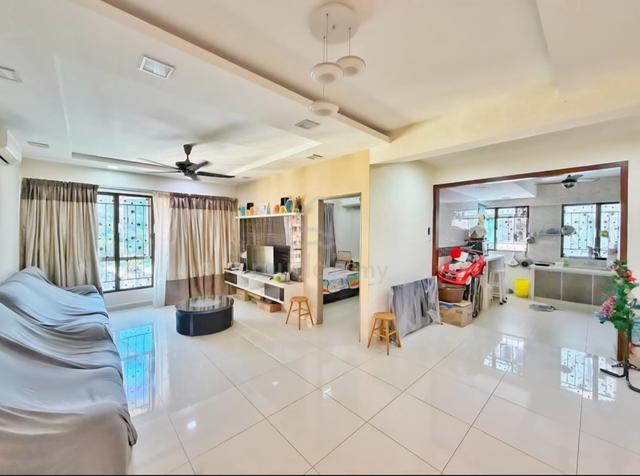 Pine Residence 1