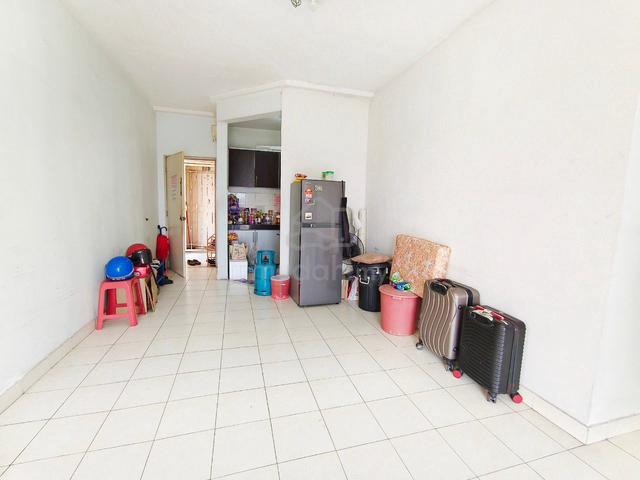 Apartment Komuter Raya 4