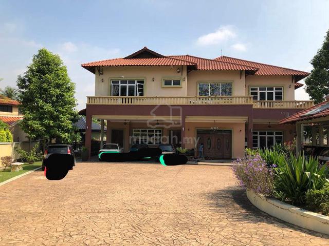Bungalow at Country Height Kajang 1