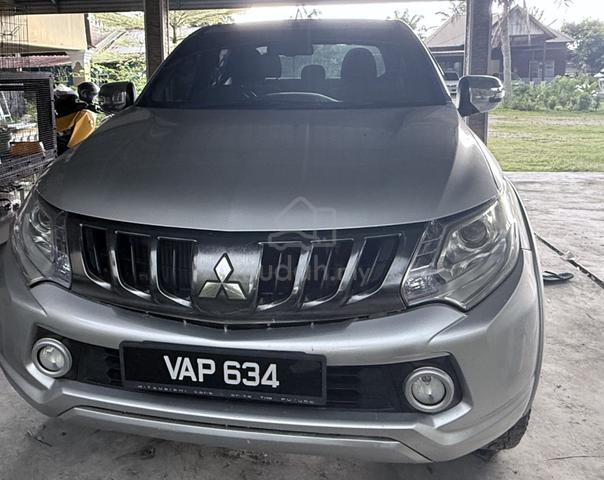 2017 Mitsubishi TRITON 2.4 VGT A/T (A) - 3