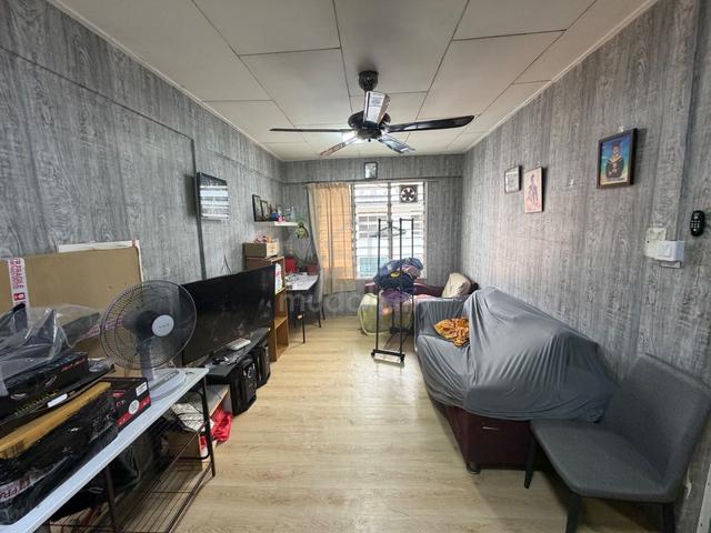 Flat Sri Lanang (Desa Tebrau) 1