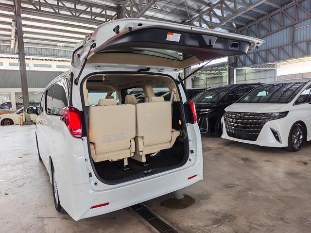 2022 Toyota ALPHARD 2.5 X SPEC - 5