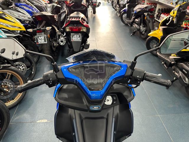 New Yamaha NVX V2 NVX NVX STD NVX ABS (Full Loan) - photo 9 of 16