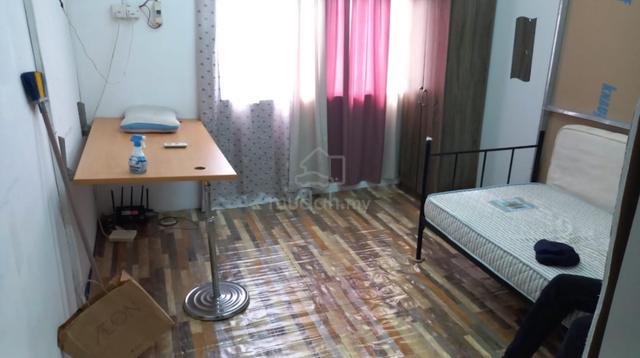 one room for rental at skudai 1