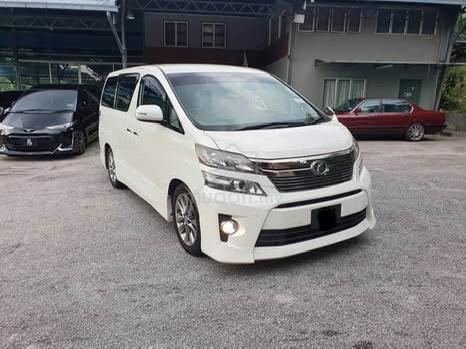 Toyota VELLFIRE 2.4 Z PLATINUM SELECTION II - 2
