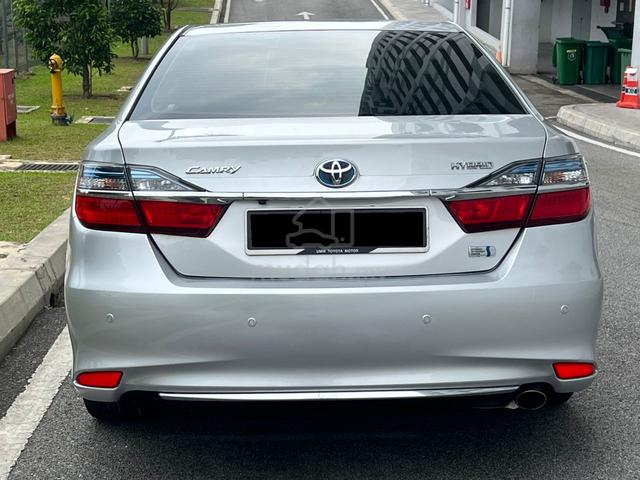 Toyota CAMRY 2.5 HYBRID PREMIUM (A) FACELIFT 1 OWN - 4