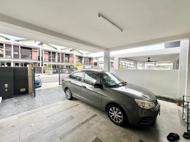 MURAH 2Storey Terrace M3 Residence, Sg Merab 1