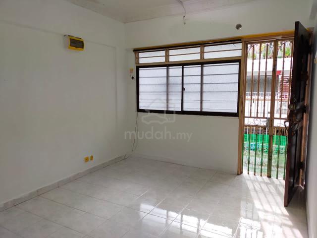 Medan Angsana (Farlim 2) 1