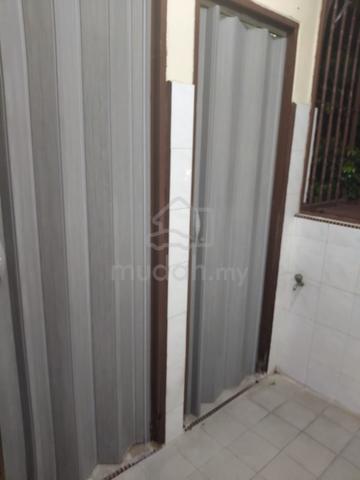 Desa university flat sungai dua 1