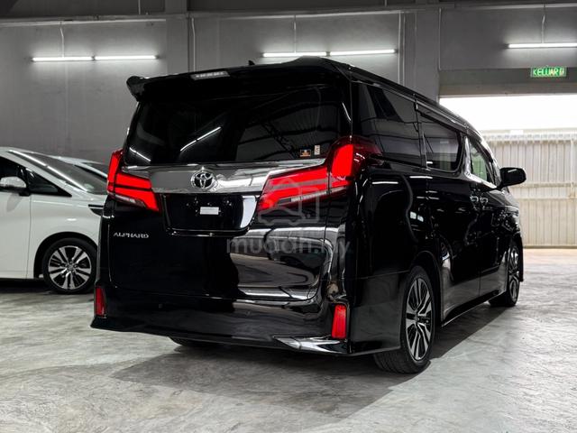 2022 Toyota ALPHARD 2.5 SC Black Limited L Mileage - 2