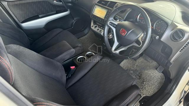 2011 Honda STREAM 1.8 RSZ FACELIFT ROOF BOX (A) - 4