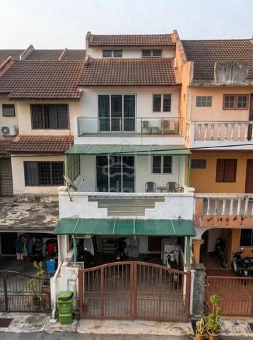 Kuala Lumpur Segambut Freehold 2.5-Storey Terraced House For Sale 1