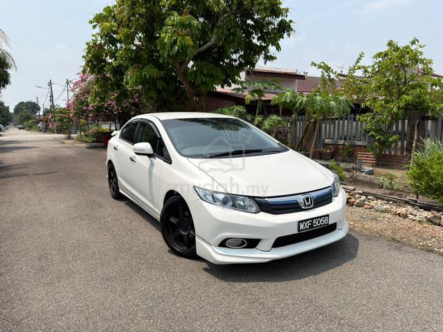 2013 Honda CIVIC FB 1.5 (AUTO) - 1