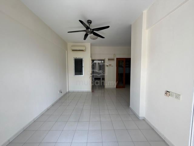 Putra Place 1
