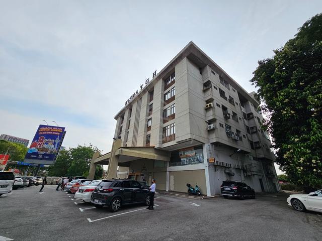 Commercial retail space at melaka hot area 1