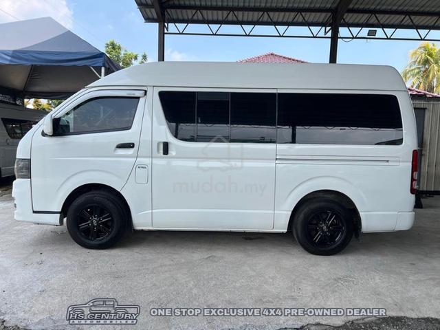 2010 Toyota HIACE 2.7 (M) - 3