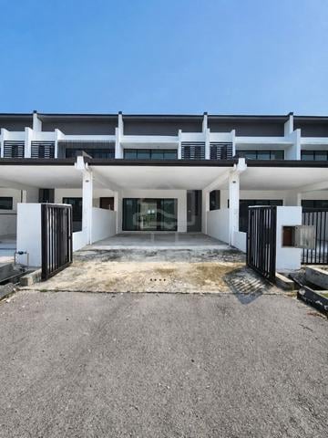 Double Storey Teres, Westhill Avenue, MATANG Batu 6 1