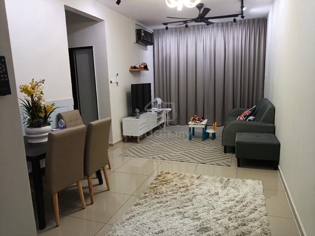 Residensi Laman Sari 1