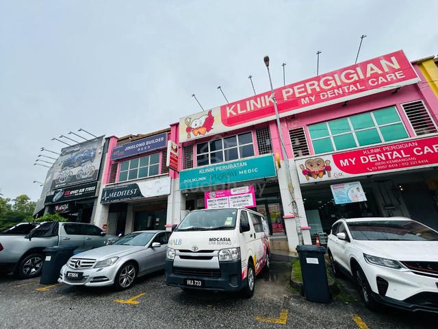 Seri Kembangan 2 Storey Shoplot with ROI 4.3% 1