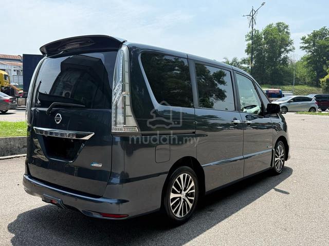 Nissan SERENA 2.0 2018 - 4