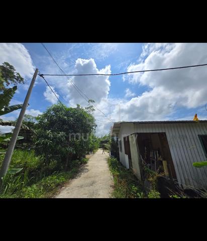 Jalan Serusop Residential Zoning Near Main Road 3.95 Acre concrete rd 1