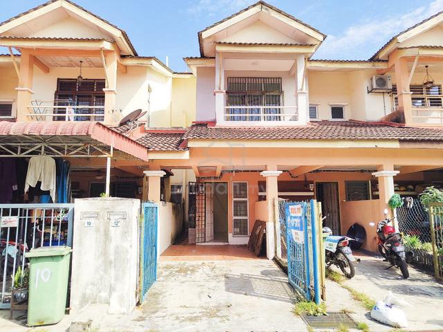Townhouse (Ground Floor) Taman Desa Puteri, Bandar Tasik Puteri,Rawang 1