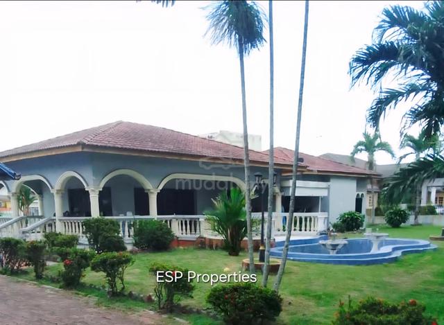 Single Storey Bungalow Kg.Raja Uda, Port Klang 1