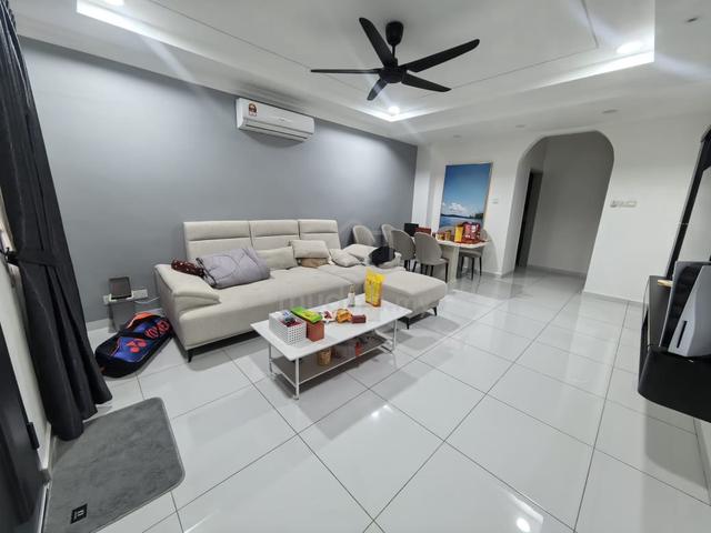 Bukit indah double storey for rent fully furniture 1