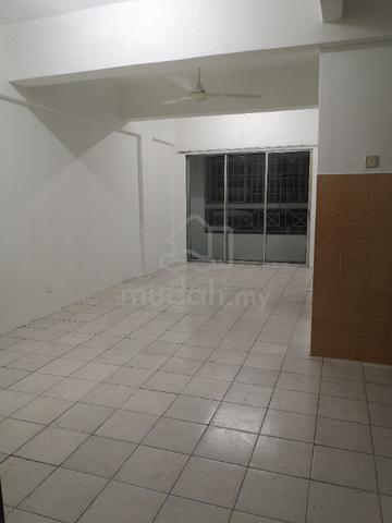 Puncak Desa Apartment 1
