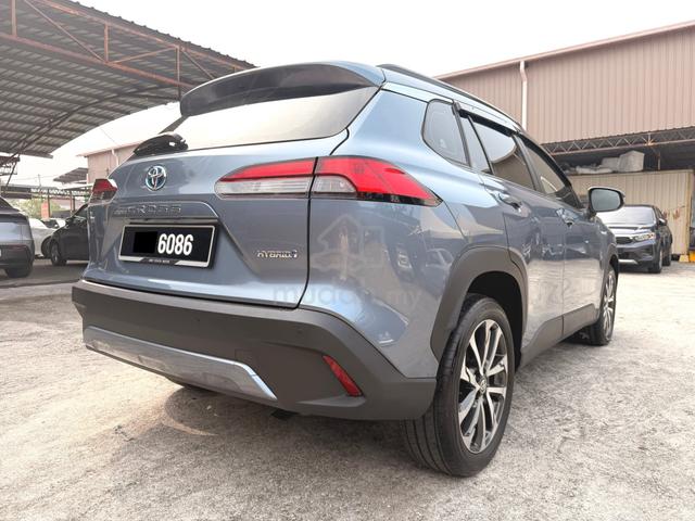 2022 Toyota COROLLA CROSS 1.8 HYBRID 45K MILEAGE - 3