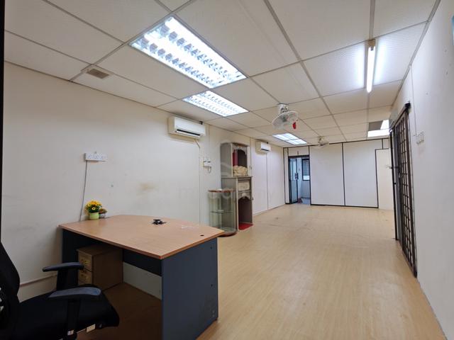 [ Kampung Baru Shoplot Facing Mainroad First Floor For Rent] 1