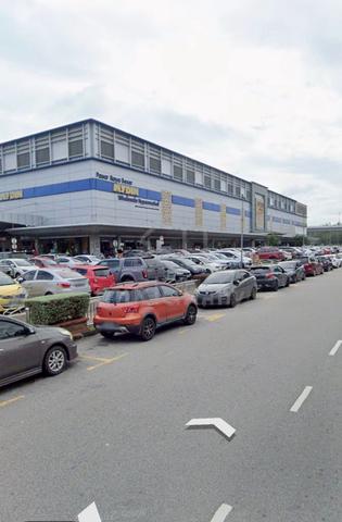 AYER KEROH Facing Mydin Shoplot For Rent. 1