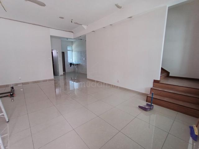 Sepanggar new terrace house • parklane • brand new 2