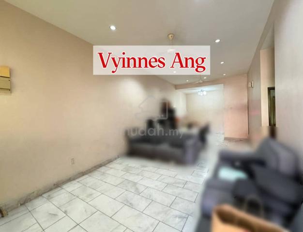 Single Storey Semi-D at Taman Nakhoda,Butterworth 1