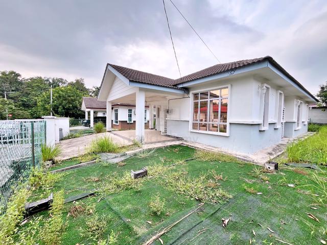 RUMAH CANTIK 1 Storey Bungalow Jalan Senangin Mahkota Hills Lenggeng 1