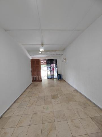 Taman Merlimau Utara termurah untuk dijual 2